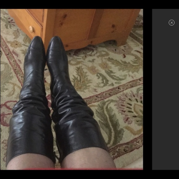 Salvatore Ferragamo boots  10 AA - Picture 2 of 14